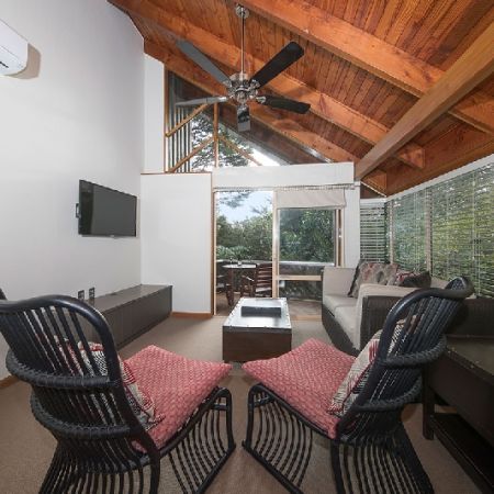 Chalet, Grand Mercure Puka Park Resort ****