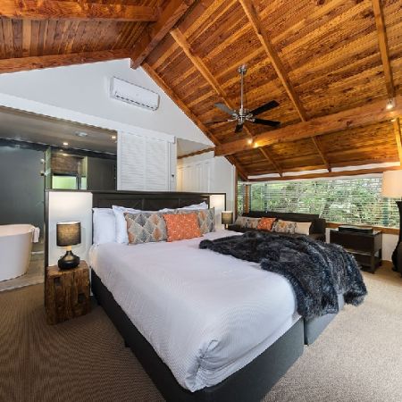 Chalet, Grand Mercure Puka Park Resort ****