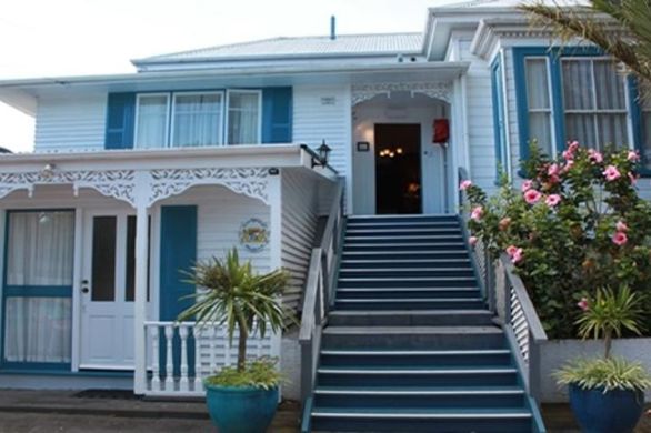 Bavaria B&B Auckland